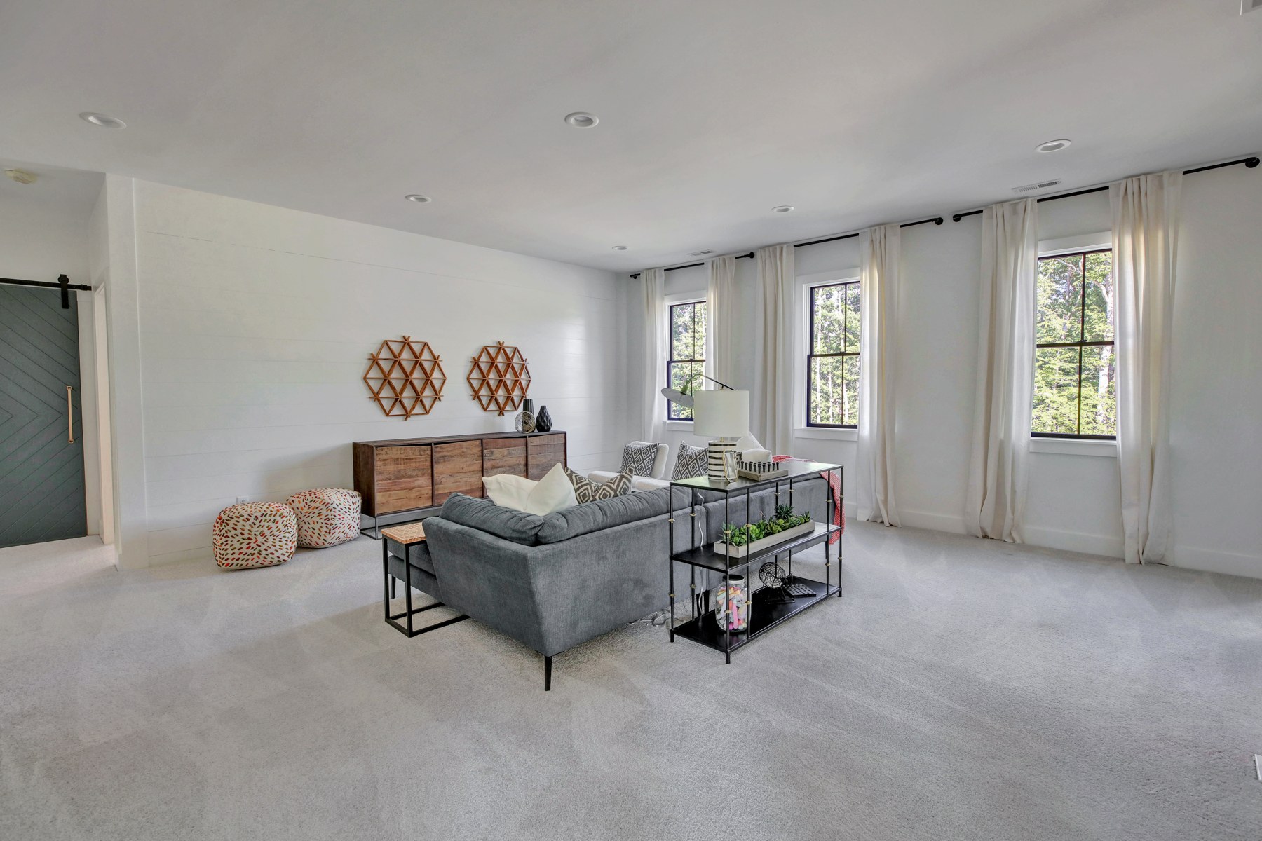 41 Landing Bonus Room